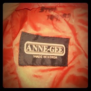 ANNE-GENNE larg womans leather jack l